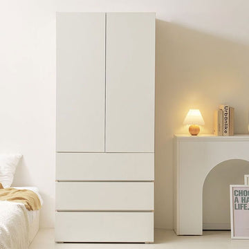 ERICA Wardrobe - Unit 2 Catchers